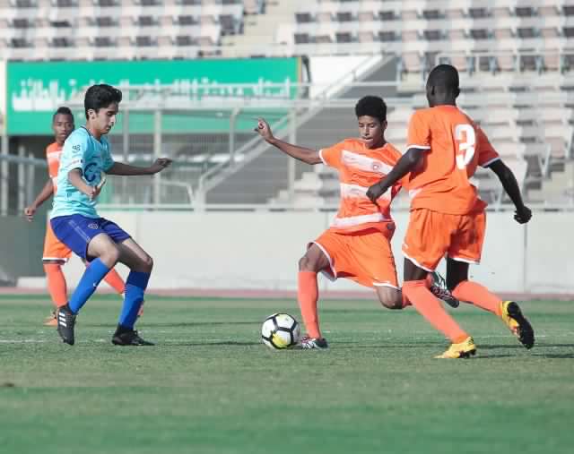 هلال 17 يتغلب على التسامح