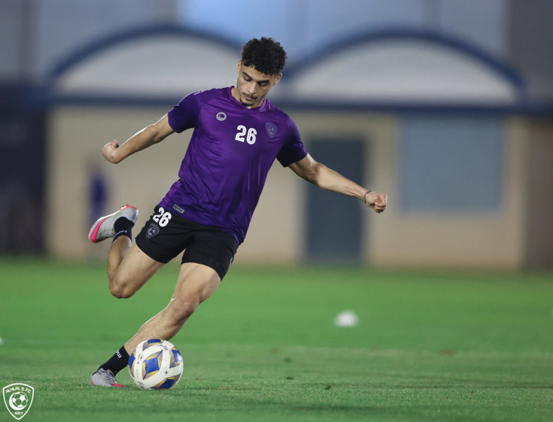 الهلال يعاود تدريباته
