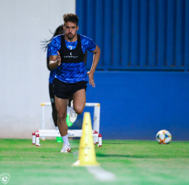 الهلال يواصل التحضير لـ 