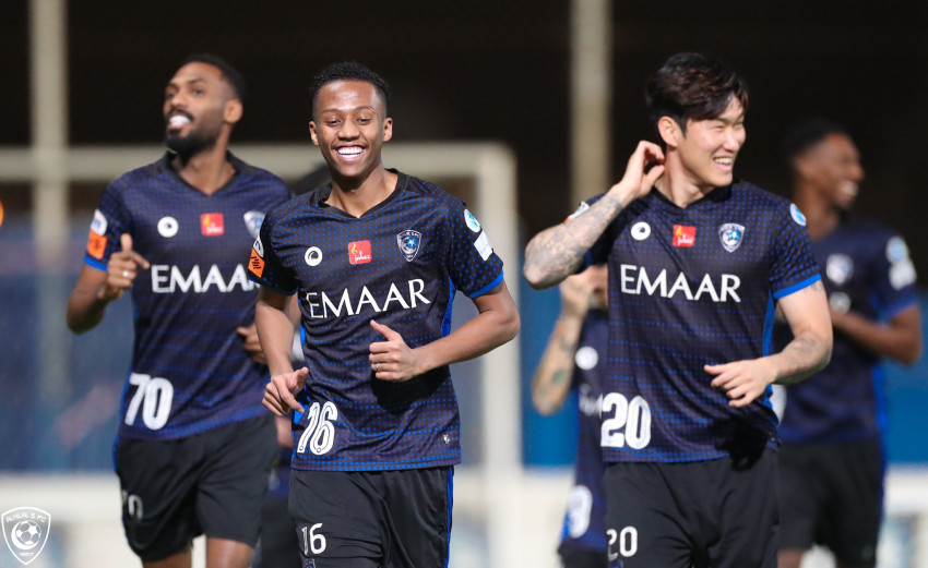 الهلال يستأنف تدريباته
