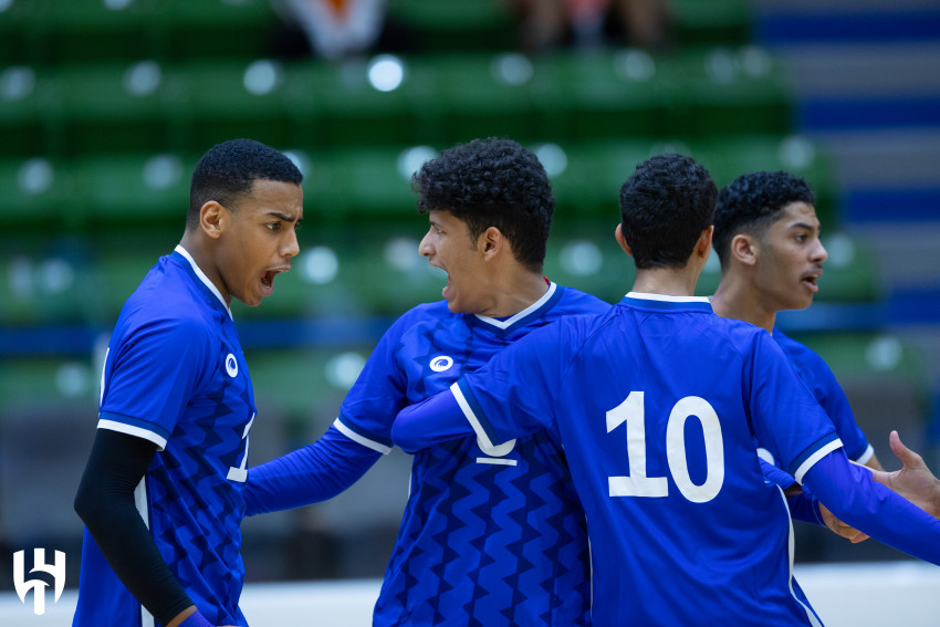 ناشئو طائرة الهلال يكسبون
