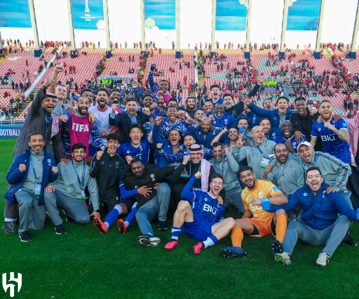 بركلات الترجيح الهلال إلى نصف نهائي كأس العالم