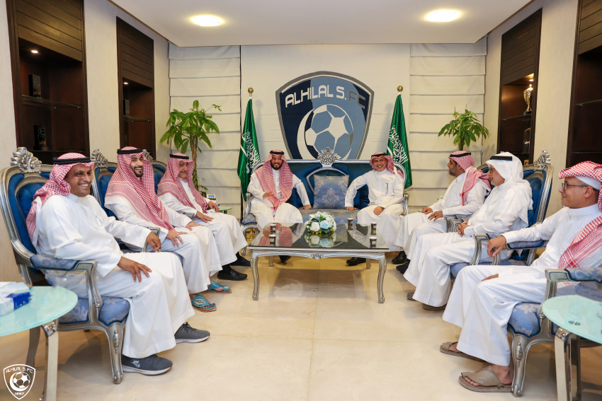 سعادة رئيس النادي يلتقي الرئيس التنفيذي لبنك التنمية الاجتماعية