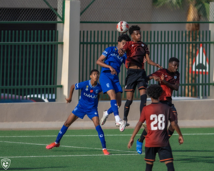 هلال 15 يكسب الشباب