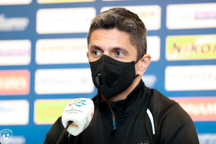 المؤتمر الصحفي الخاص بمباراة الهلال و