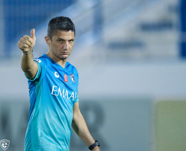 بطل الدوري يستعّد لمباراة التتويج