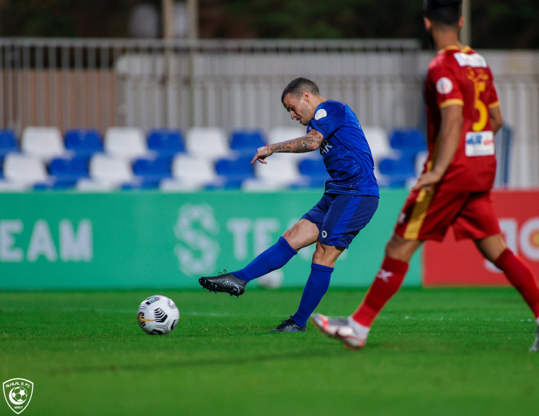 الهلال يكسب ضمك وديًا