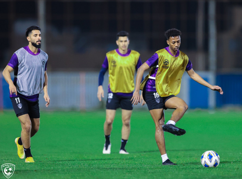 الهلال يعاود تدريباته تأهبًا لـ