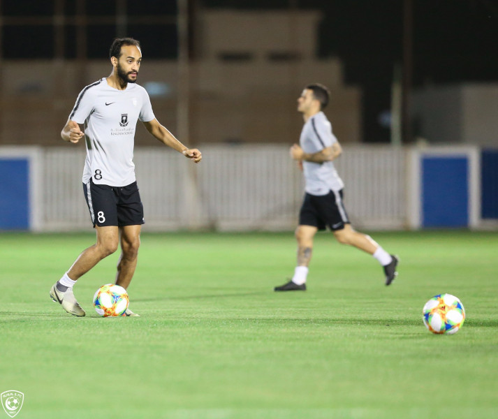 الهلال يستأنف تدريباته