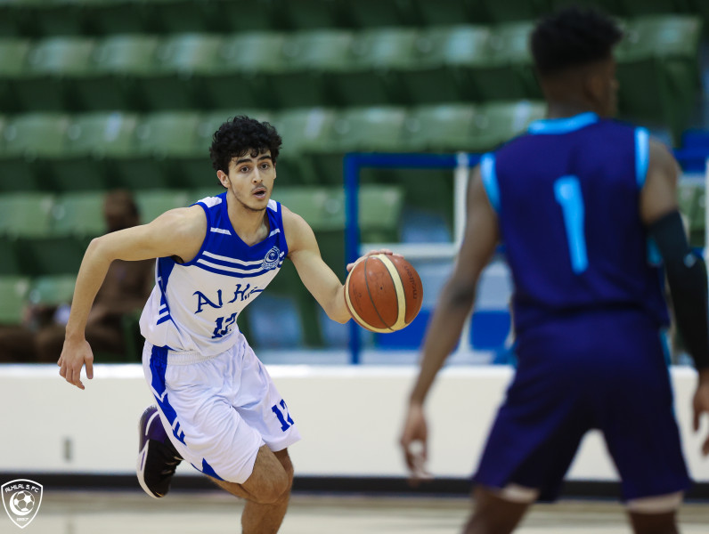 شباب سلة الهلال يكسبون 