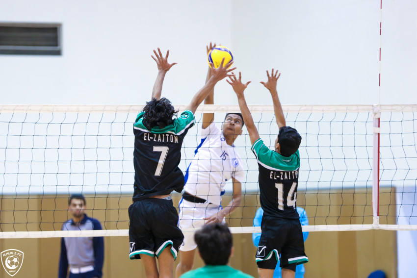شباب طائرة الهلال يتغلبون  على 