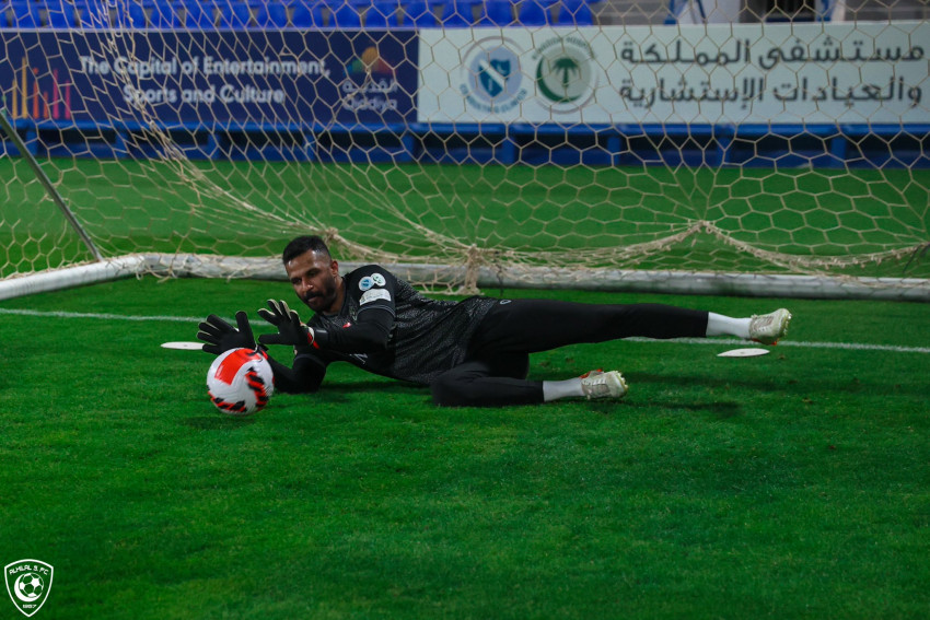 كبير آسيا يواصل تدريباته