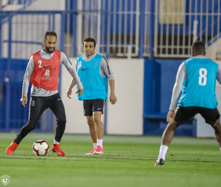 الهلال يستأنف تدريباته