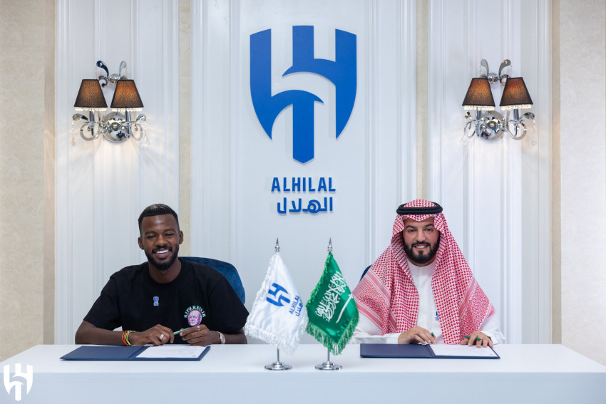 تمبكتي.. هلالي لأربعة أعوام