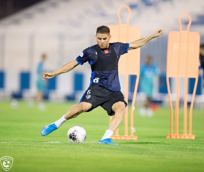الهلال يستأنف تدريباته