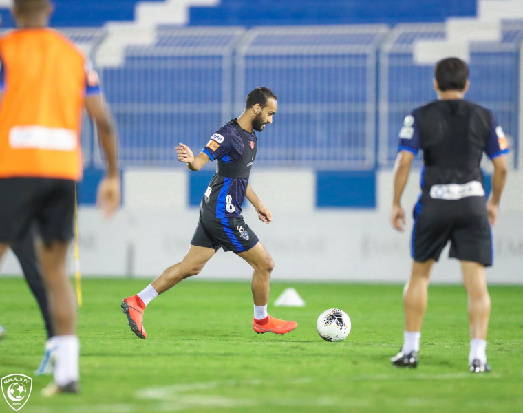 الهلال يعاود تدريباته