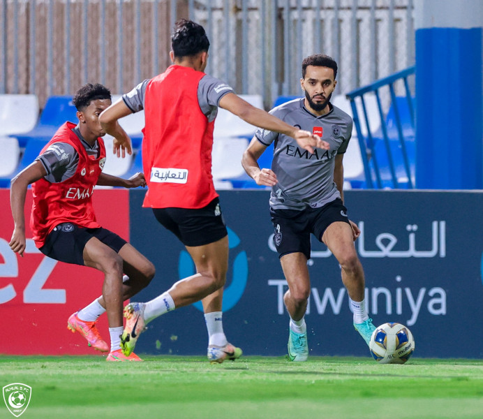 كبير آسيا.. تدريبات فنّية ومناورة