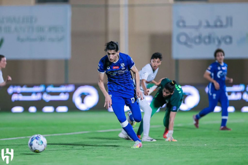 سيدات الهلال