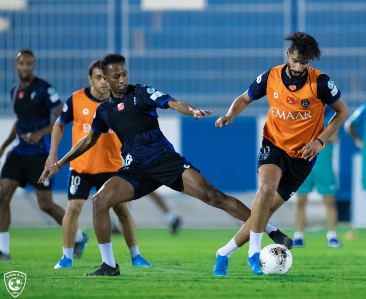 جمل فنية تجّهز الهلال لـ
